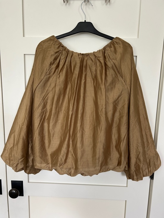 Gold-tone Blouse Top Banana Republic Balloon Sleeves - Picture 2 of 11